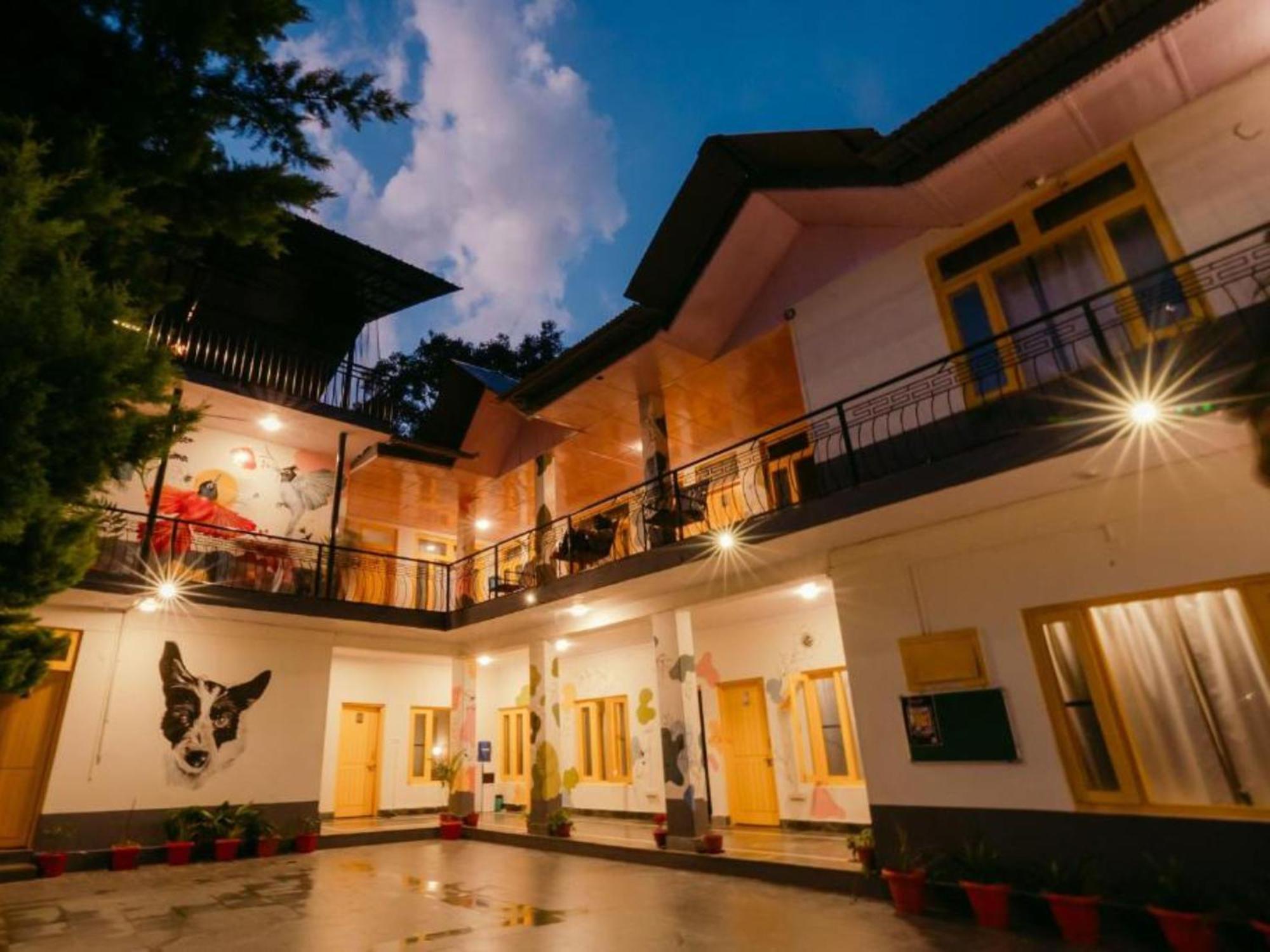 The Hosteller Bir Zewnętrze zdjęcie